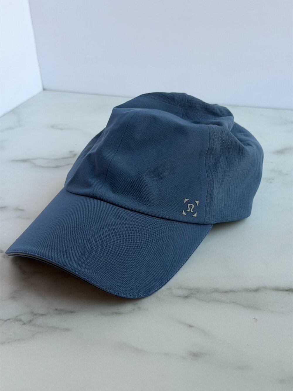 Lululemon Running Hat Blue Reflective Performance Cap One Size